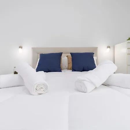 Home2book Vibrant Corralejo, Pool Appartement