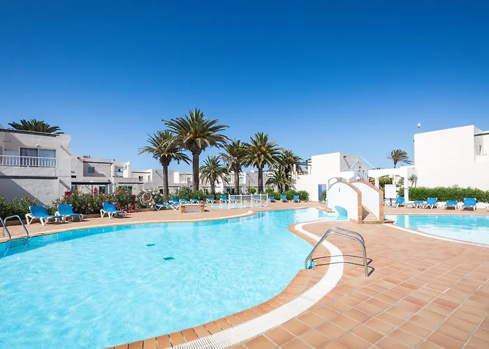 Home2book Vibrant Corralejo, Pool *