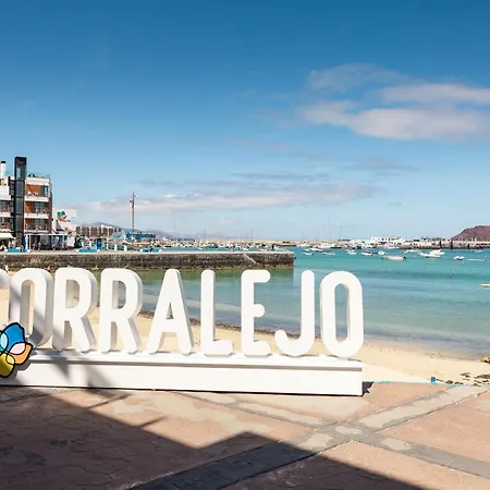 Home2book Vibrant Corralejo, Pool アパート